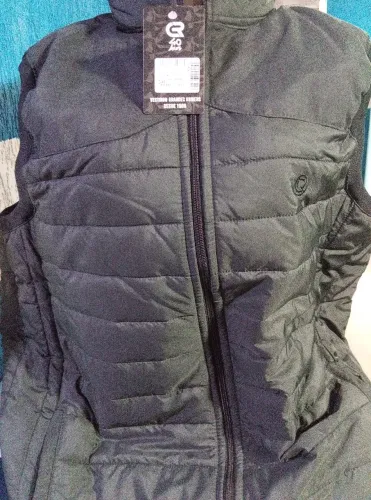 Jaqueta masculina tecido matelado cor chumbo