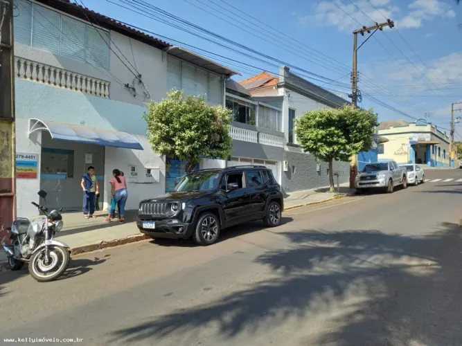 Sala Comercial para Venda em Regente Feijó, Centro, 3 dormitórios, 3 banheiros, 2 vagas