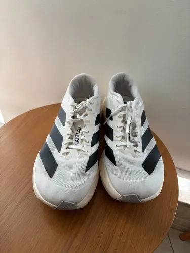 Tênis Adidas EVO SL - Tam. 42