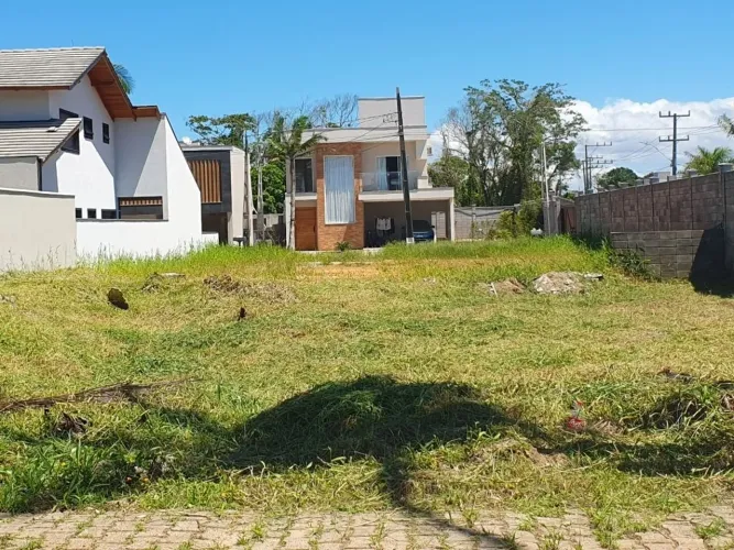 Lote / Terreno em Itapoá/SC no Volta Ao Mundo II