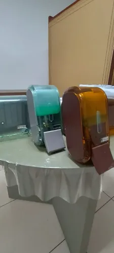 Dispenser para Sabonete Líquido e Toalha Descartável - Verde