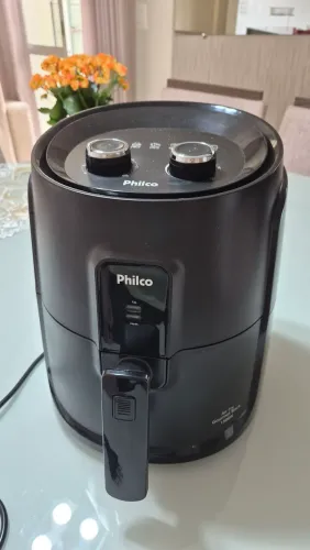 AIR FRYER PHILCO GOURMET BLACK 1.500W ? R$ 160