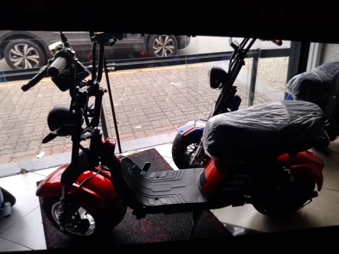 Scooter elétrica
