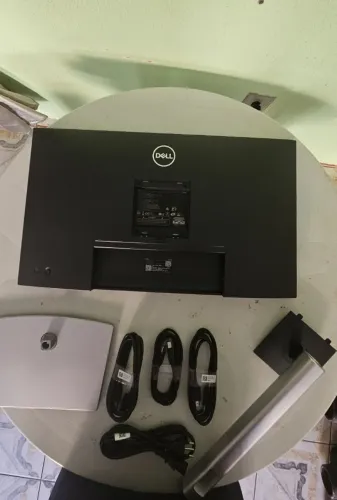 Monitor DELL 2725H de 27"
