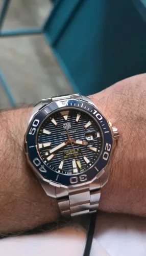 Tag Heuer Aquaracer WAY201B, calibre 5 automático