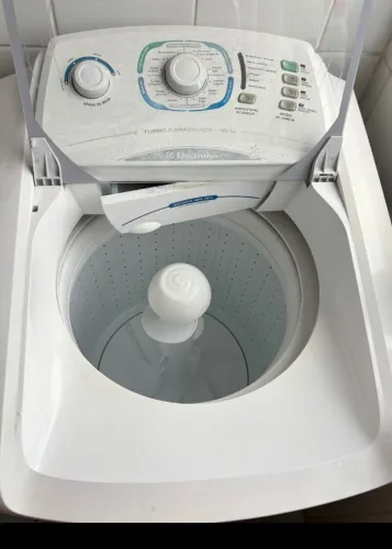 Máquina de Lavar Electrolux 10kg Turbo Capacidade em perfeito estado.