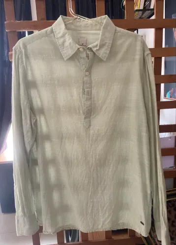 Camisas originais TAM M - 40$ por item