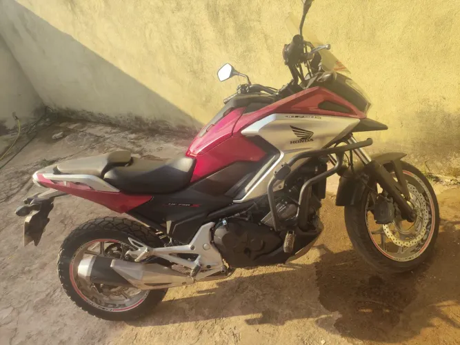 NC 750 super conservada. 36 mil