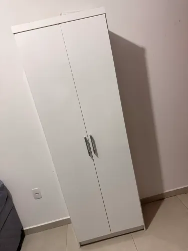 Armário multiuso
