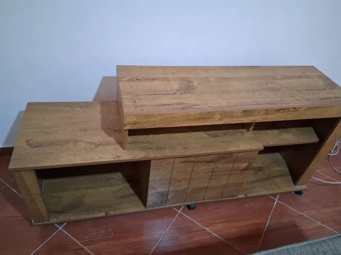 VENDO RACK PARA TV
