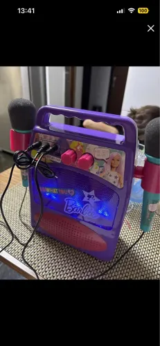 Karaokê da Barbie com Bluetooth