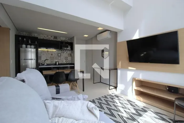 Apartamento à Venda - Vila Olímpia, 1 Quarto, 70 m2
