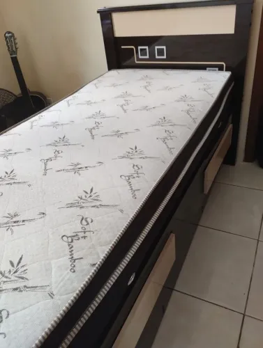 Cama solteiro + auxiliar + Colchão box