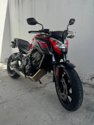 VENDE-SE CB650F 2019 MOTO EXTRA
