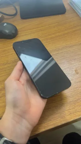 Iphone 14 128gb - nov/2022 a maio/2026 - 77% saúde de bateria