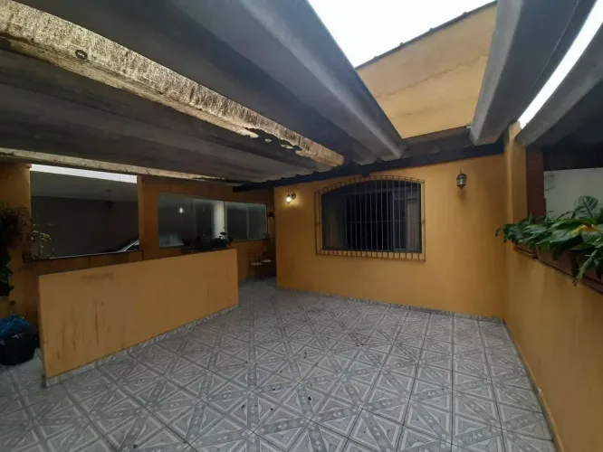 Sobrado em Rua João Oxisque - Vila Yara - Osasco/SP