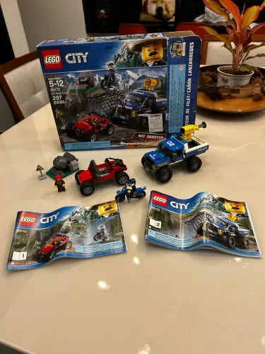 Lego City Perseguição Em Terreno Acidentado 60172