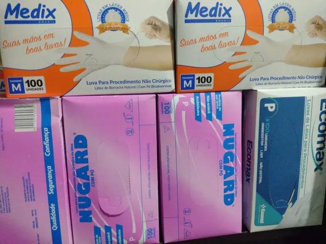 Luva com talco tamanho M 