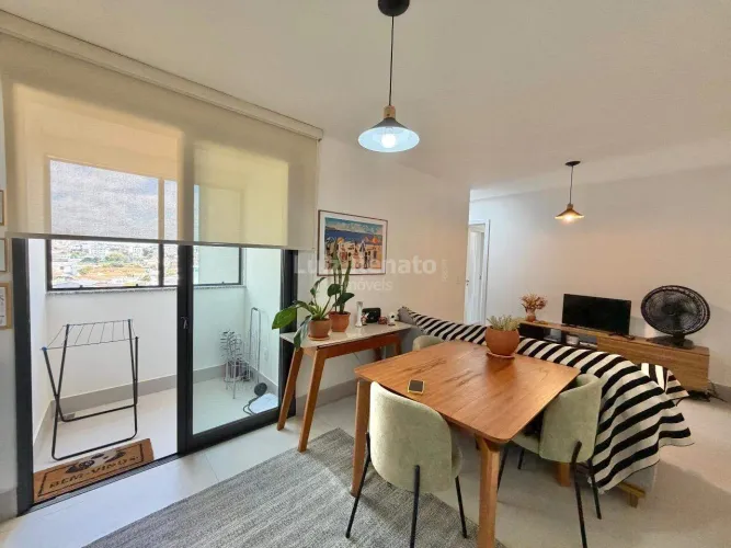 Apartamento à venda no bairro Cidade Nova