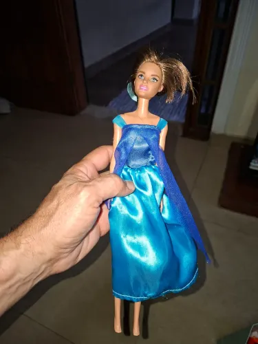 Boneca barbie 2015