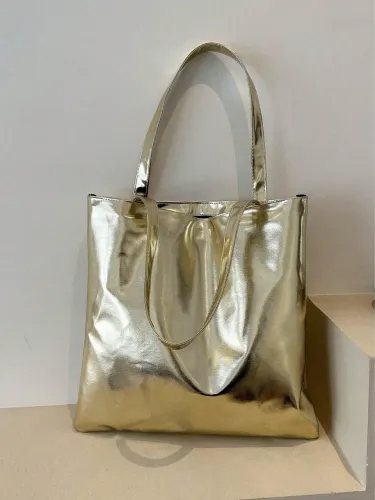 Bolsa brilhosa