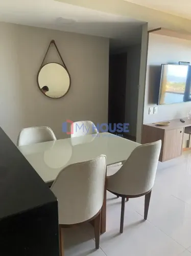 Apê reformado e mobiliado de 74 m² no Jardim Savóia, Ilhéus, 2 quartos (1 suíte), ótima lo