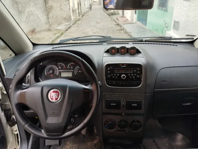 Fiat Idea Advent./ Adv.locker 1.8 MPI Flex 5P 2013