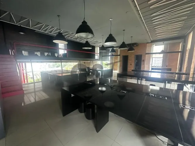 Conjunto Comercial para Alugar no Brooklin, São Paulo/SP.