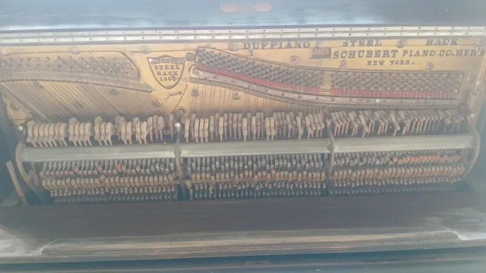 Piano relíquia