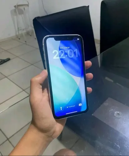 IPHONE 11 64GB CONSERVADO E FUNCIONANDO PERFEITAMENTE COM APENAS FACE ID OFF