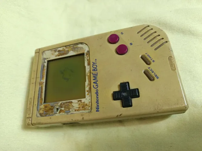 Game boy dmg para reformar.