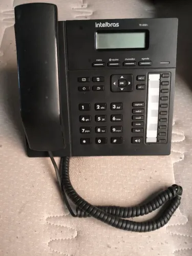 Telefone IP/ Digital Intelbras TI 830i