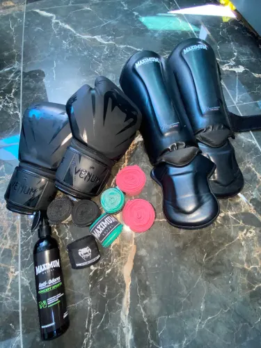 Kit Muay thai/Boxe Venum e Maximum