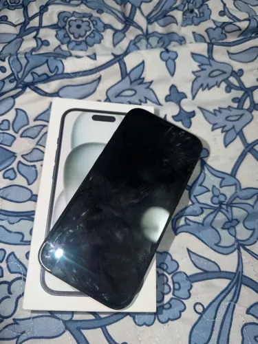 iPhone 15 preto 256gb