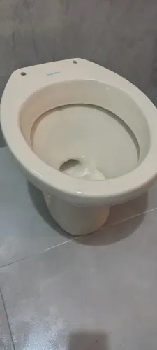 Vaso sanitário e válvula hydra