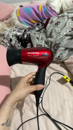 Vendo mini secador para viagens