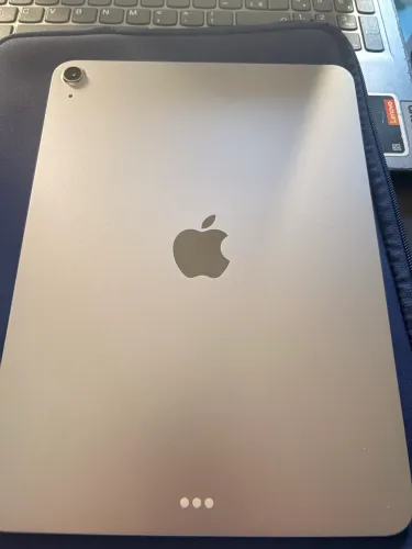 Vendo iPad Air 11 M3