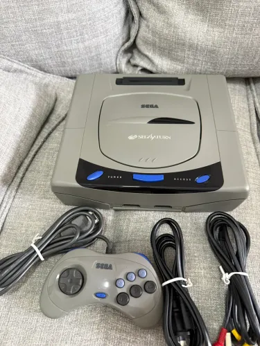 SEGA Saturn Cinza JP - Excelente