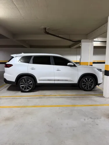 Chery Tiggo 8 PRO 1.6 Tgdi Aut. 2026