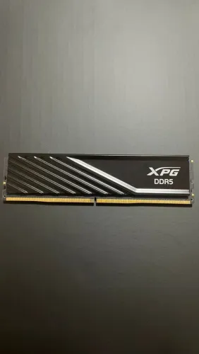 Memória RAM XPG Lancer Blade 16GB DDR5 5600MHz CL46