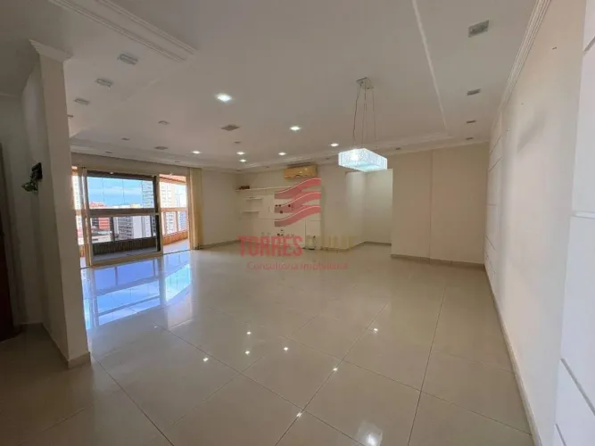 Apartamento com 3 dormitórios à venda, 210 m² por R$ 2.700.000,00 - Embaré - Santos/SP