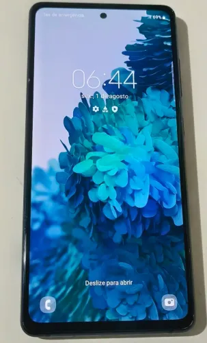 Samsung S20 FE (128GB e 6GB RAM) - Funcionando Perfeitamente