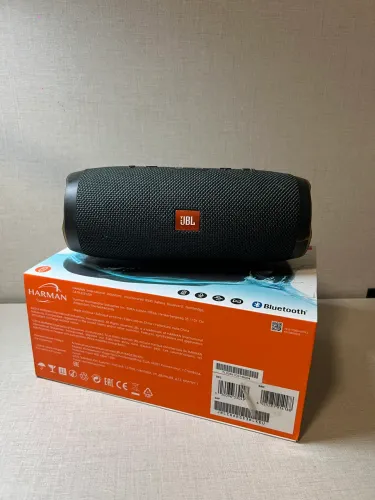 JBL Charge 3