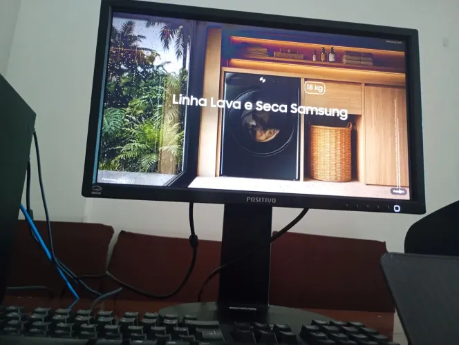 Monitor de 20 polegadas