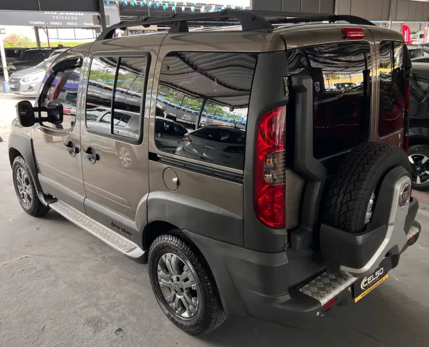 Fiat Doblo Adv/adv Tryon/locker 1.8 Flex 2013
