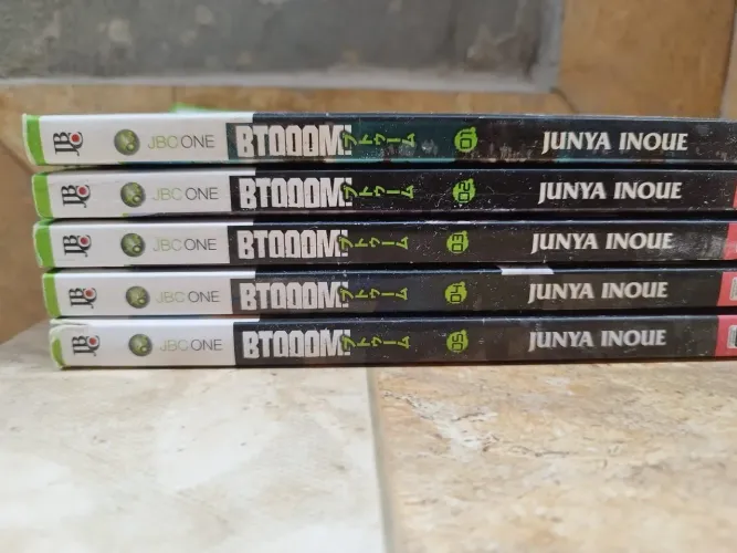 MANGA BTOOM 1 AO 5