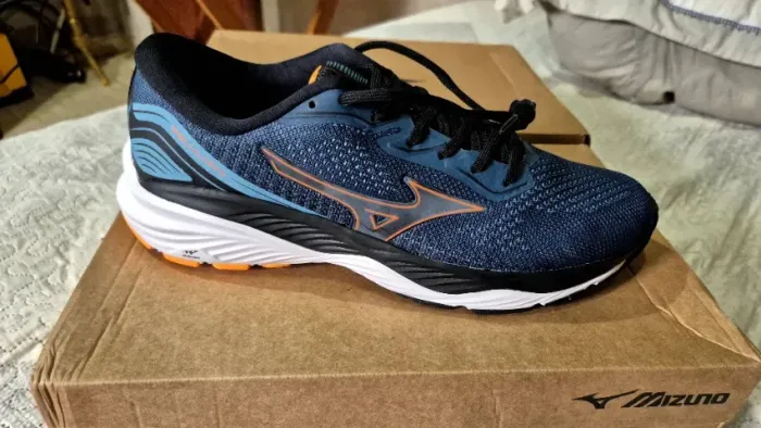 Tênis Mizuno (42)
