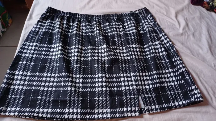 Saia plus size