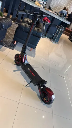 ? Patinete Elétrico Honeywhale G4 Max - Motor Duplo 3280W | 72 km/h | 70 km de Autonomia |