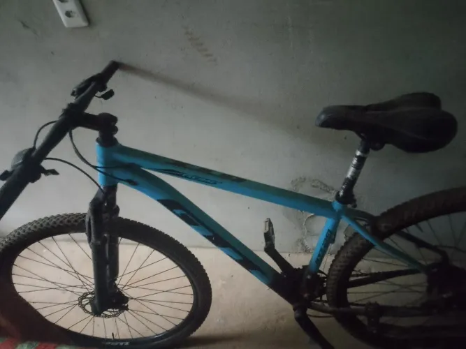 2 bicicletas seminovas